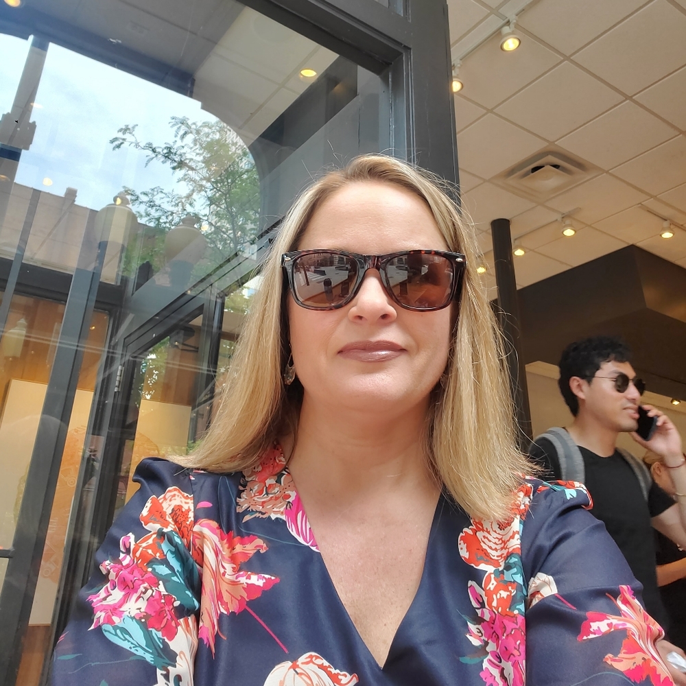 Meet your Posher, Michelle